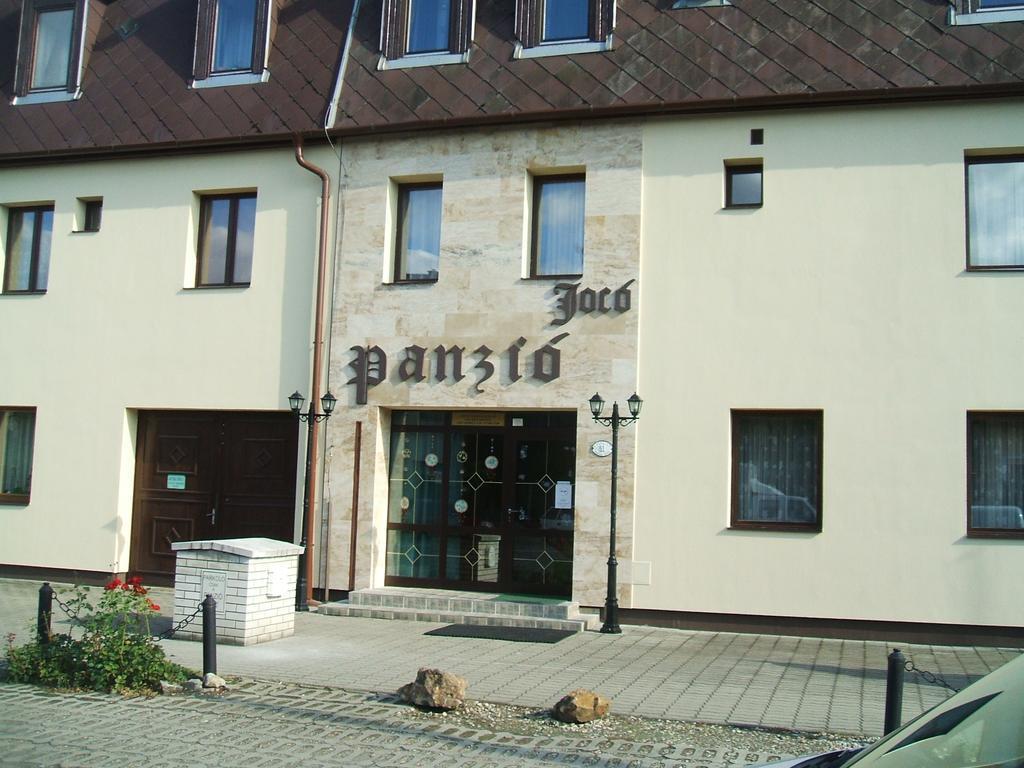 Hotel Jocó Panzió Nyíregyháza Exterior foto